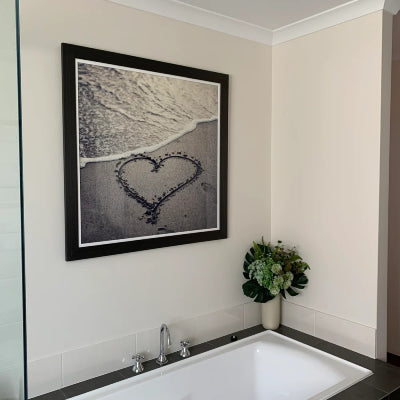 How to Choose a Frame for Black and White Photos
